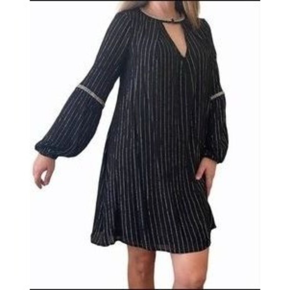 Chelsea & Violet Black & Metallic Swing Dress Medium